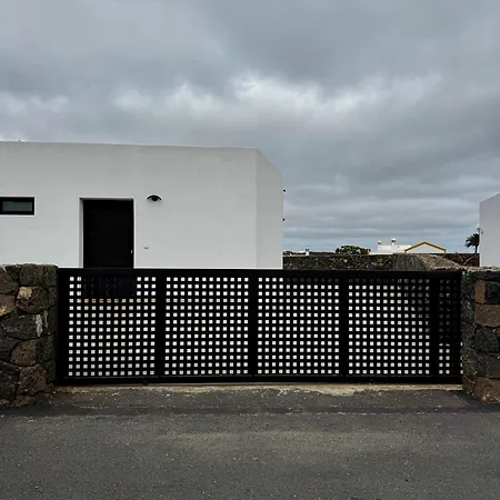 Casa Niguean Tinajo