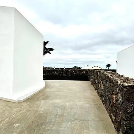 Casa Niguean Tinajo